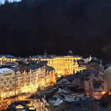Magic View Vyhlidka Apartment Karlsbad
